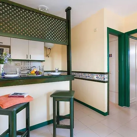 Puerto Caleta Otel *